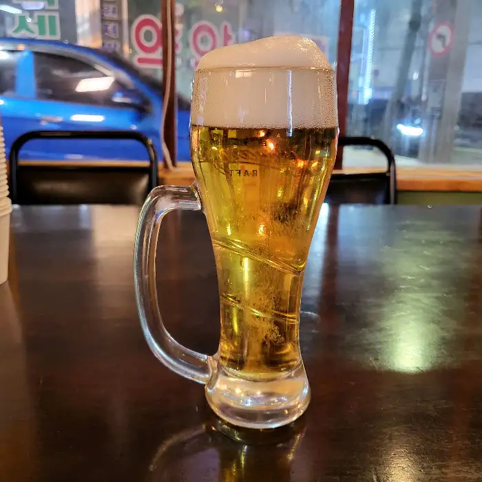 시원한 생맥주 한 잔