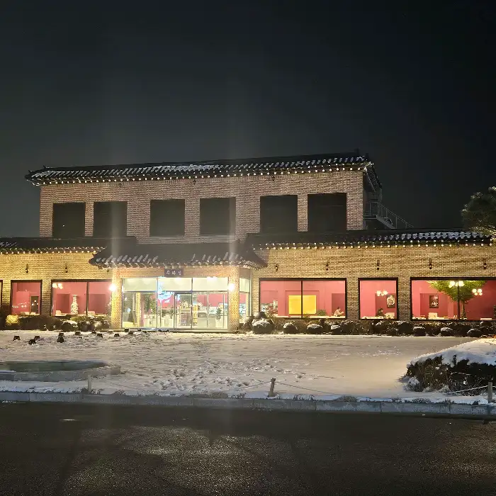 영암 무화정 외관 야경
