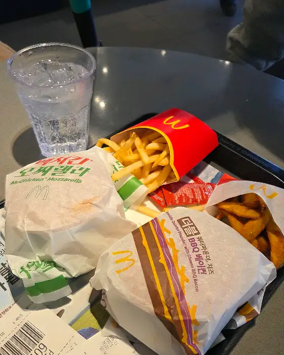 햄버거 세트 메뉴