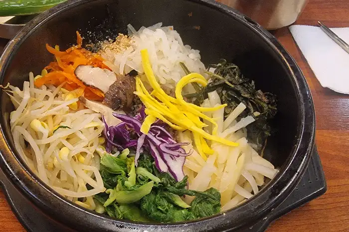 돌솥비빔밥