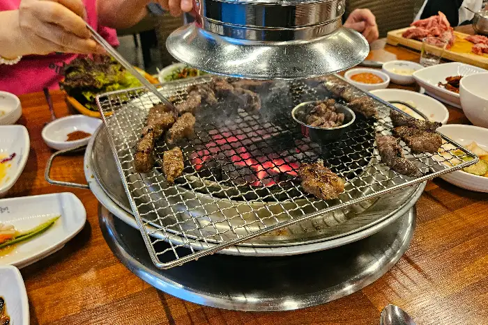 놀이방이 있는 식당 내부 모습
