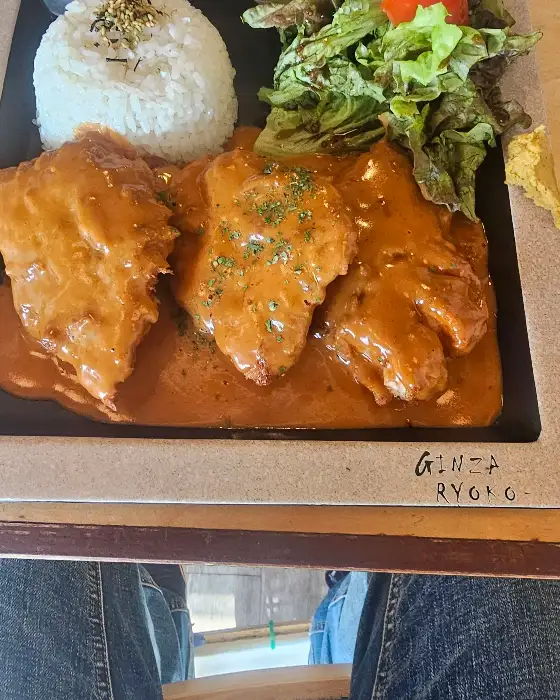 돈까스 접시