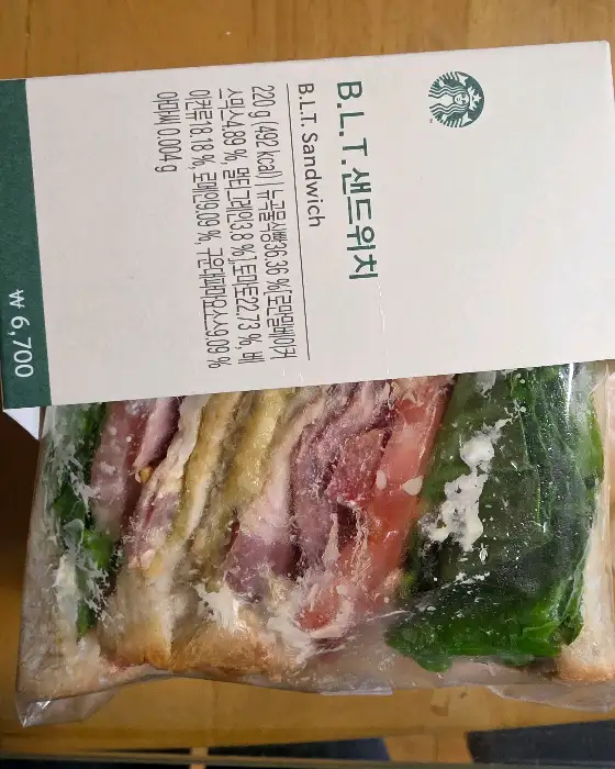 B.L.T. 샌드위치