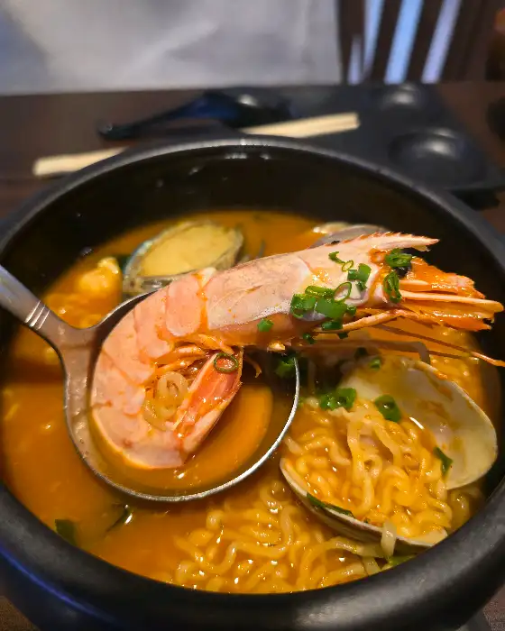 푸짐한 조개탕