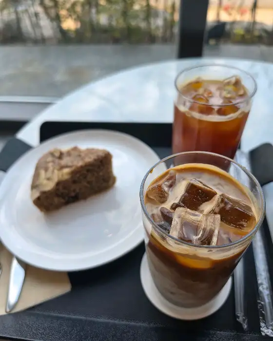 커피와 디저트