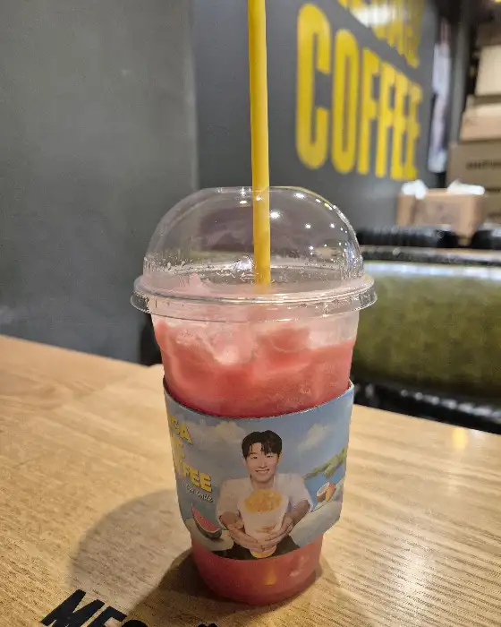 새콤달콤한 귤 톡톡 젤리 스무디
