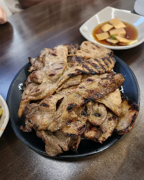 물냉면