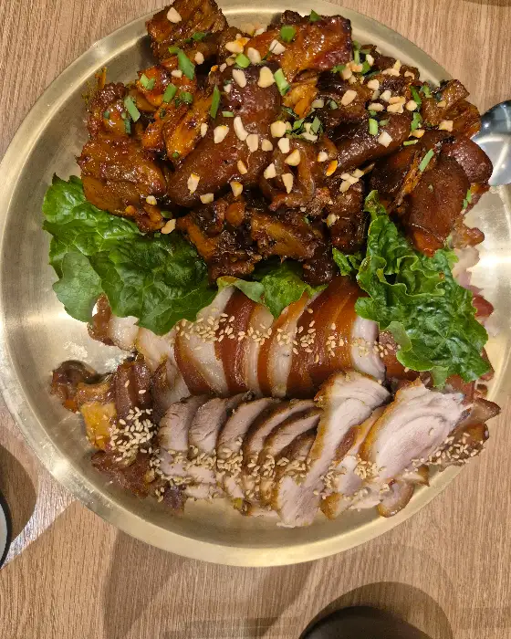 족마담 불족발과 일반 족발