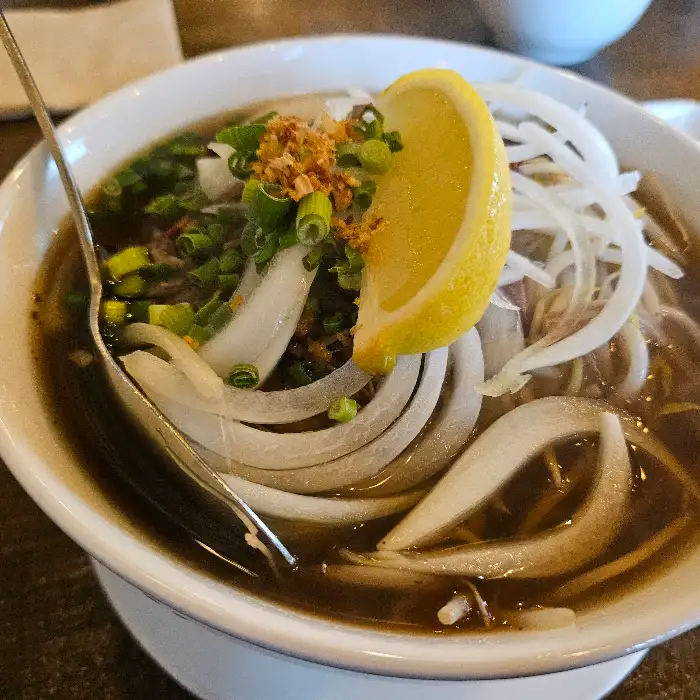푸짐한 쌀국수 한 그릇