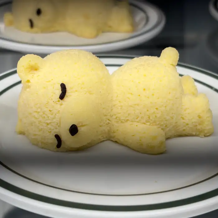 귀여운 곰 모양의 디저트