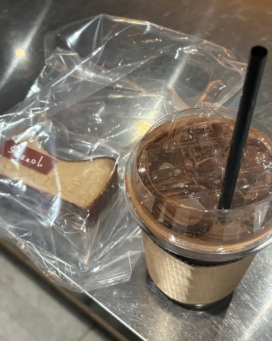 세설라떼와 휘낭시에