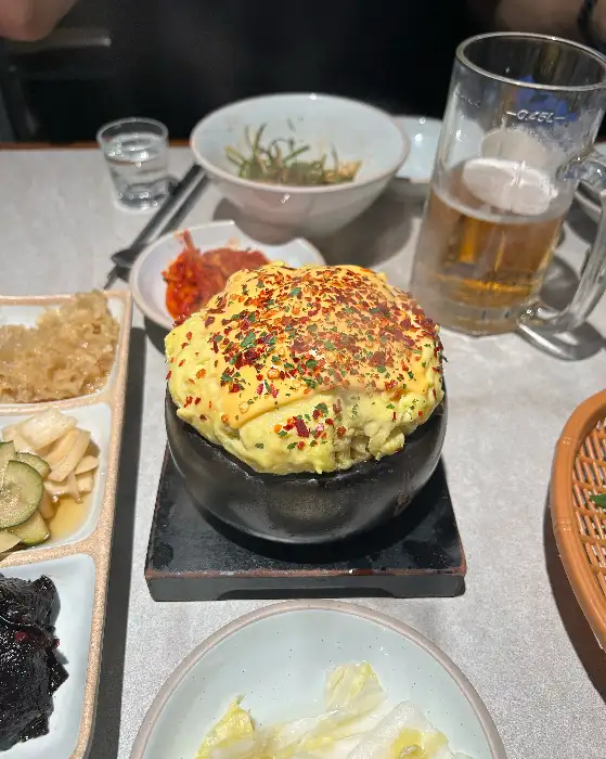 몽글몽글 부풀어 오른 도야집의 계란찜