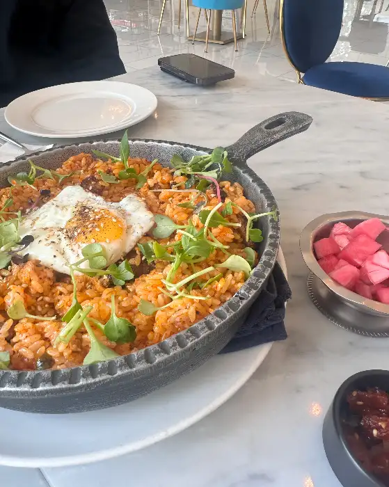 철판 김치볶음밥