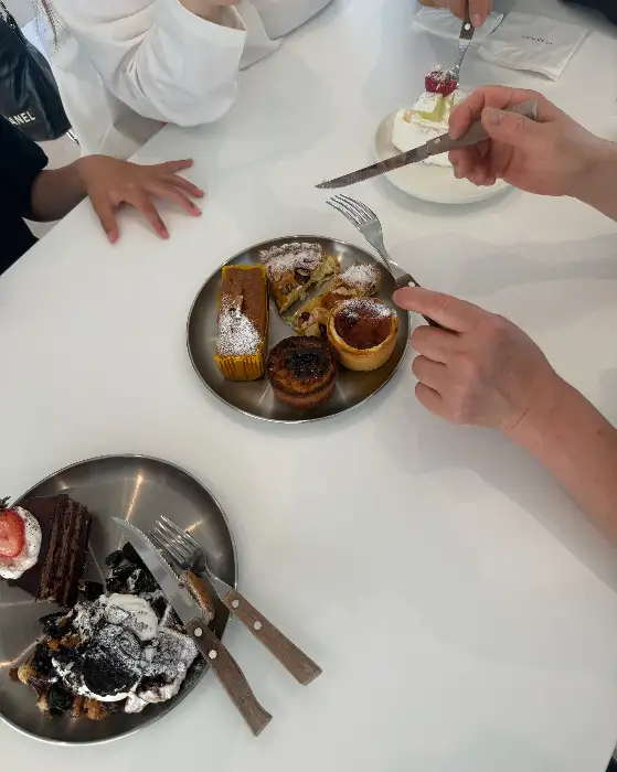 카페 전경