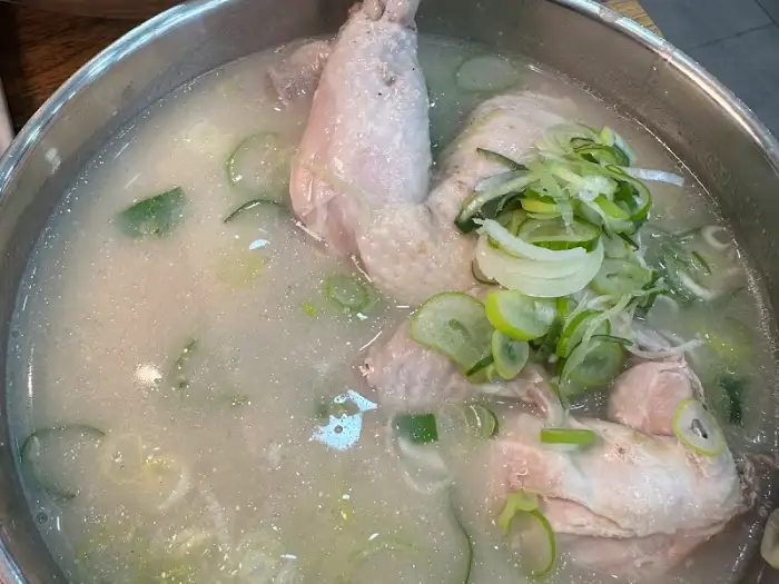 닭곰탕 한 그릇