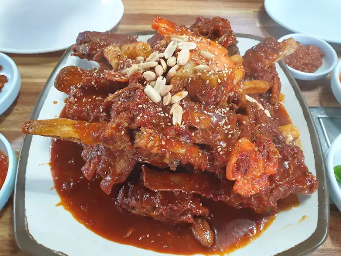 뼈찜의 전체적인 비주얼