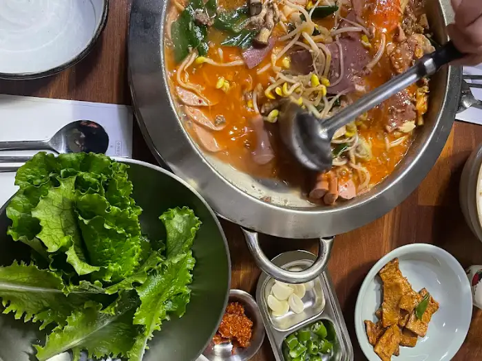 부대찌개 국물