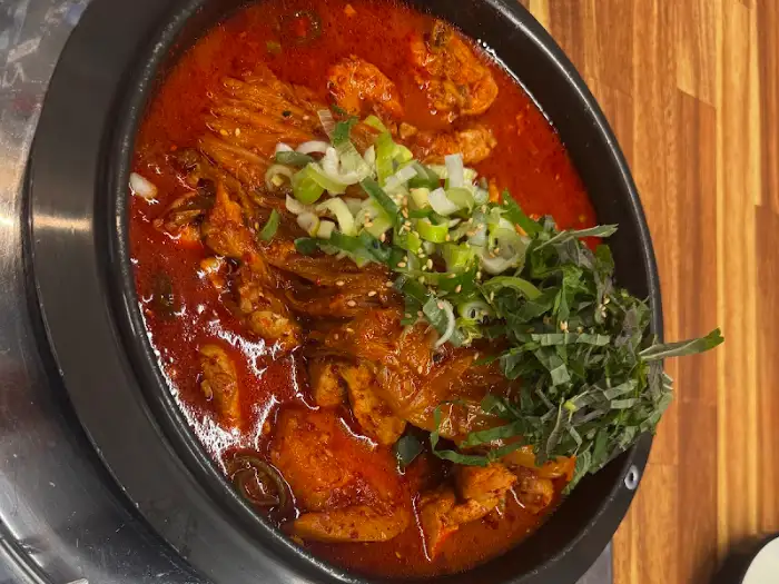 매콤달콤한 닭볶음탕