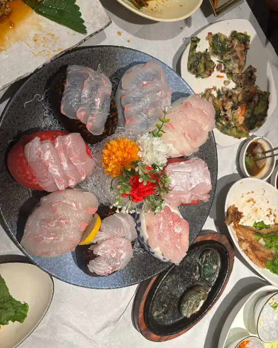신선한 모듬회