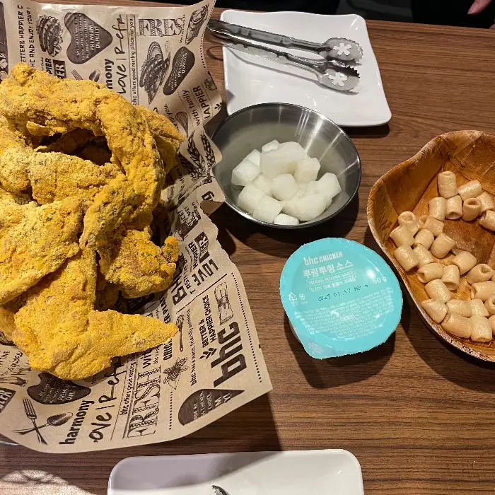 바삭해 보이는 치킨