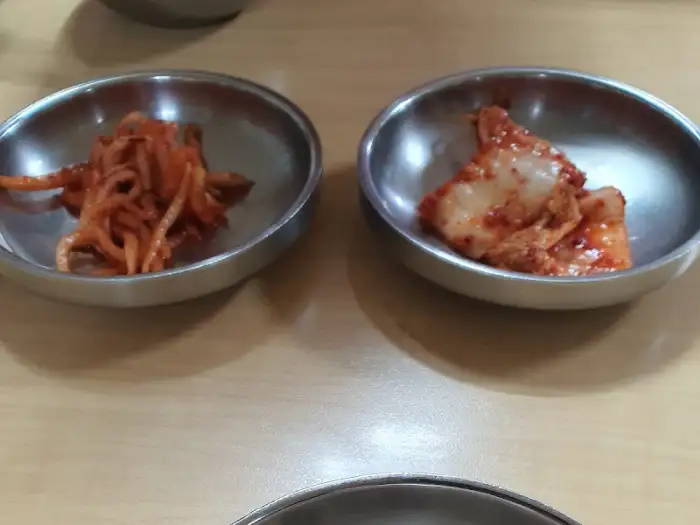 보리밥과 김치, 깍두기
