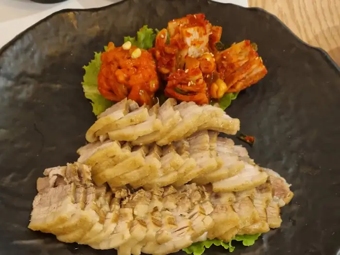 보쌈과 김치