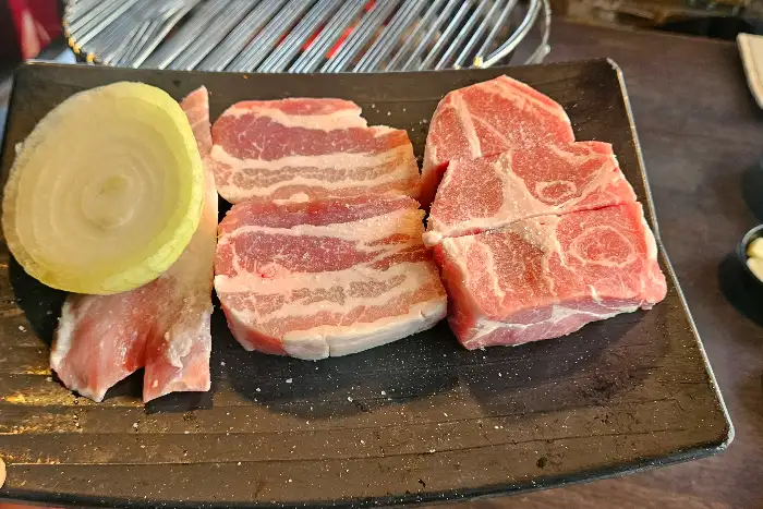 화기애애 본점 돼지 모듬 세트 구성