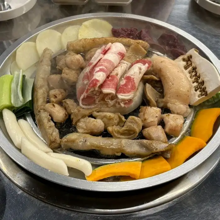 먹음직스럽게 구워진 막창