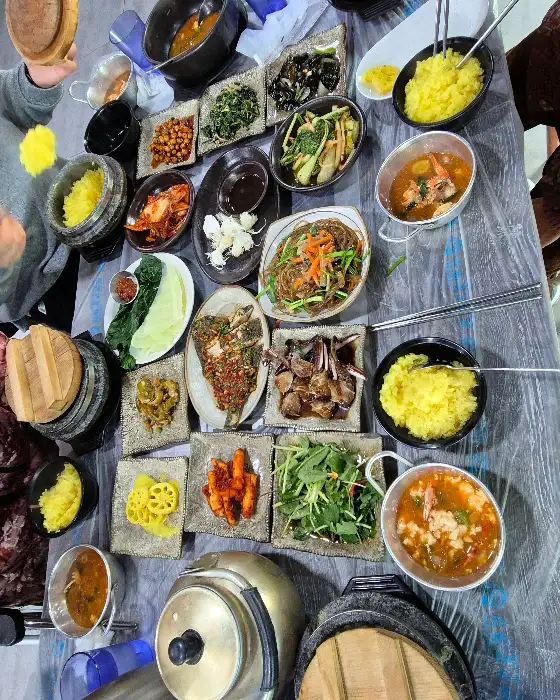 테이블 세팅 전경