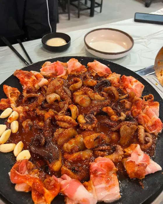 대패삼겹살과 쭈꾸미