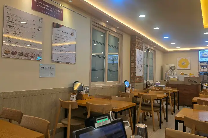 식당 내부 모습