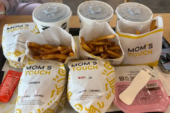 맘스터치 메뉴 구성