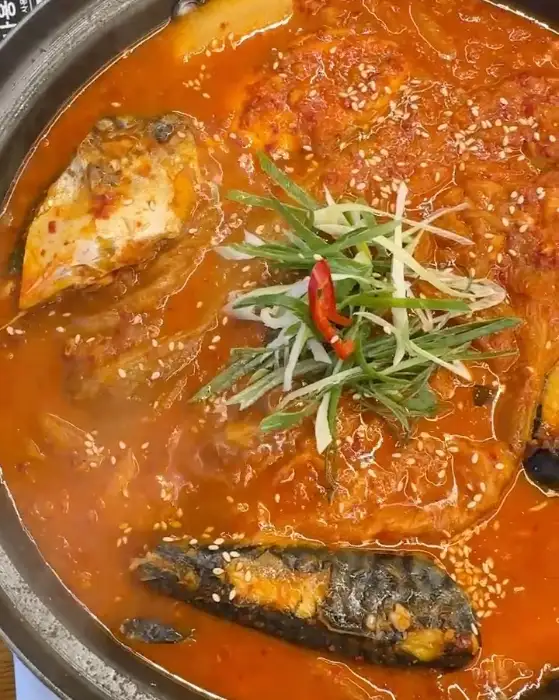 전복 게우 솥밥