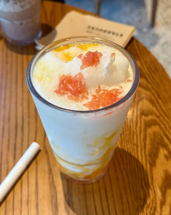 자몽과 망고 스무디