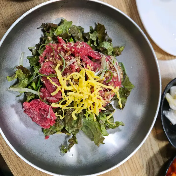 육회비빔밥 사진