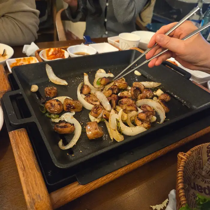 먹음직스러운 폭탄 계란밥