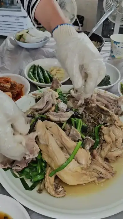 밥과 비벼먹기 좋은 쏘가리 매운탕 국물