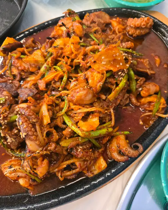 불고기 볶음 접시
