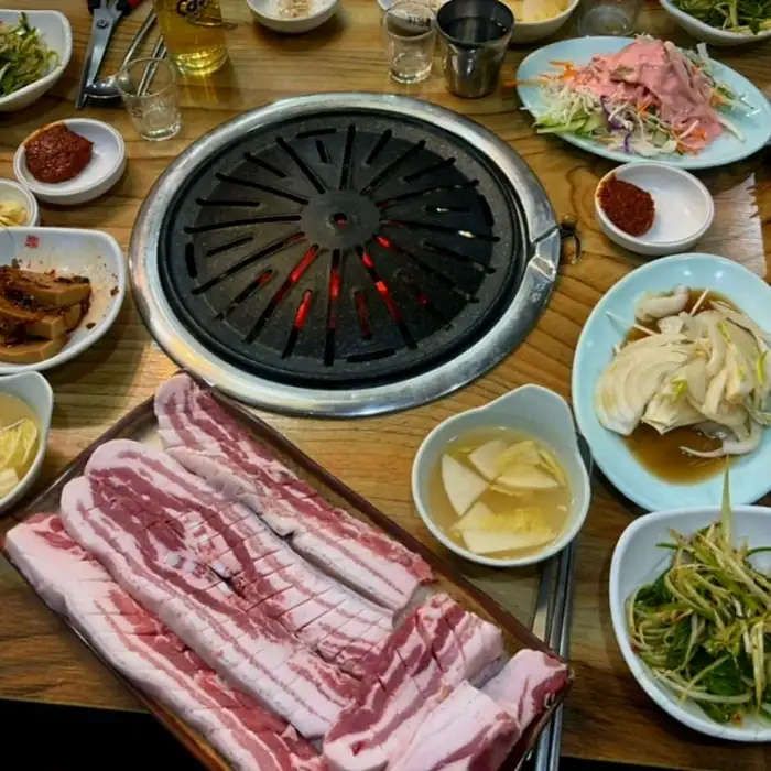 숯불 위 생갈비