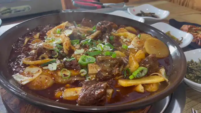 푸짐한 갈비찜