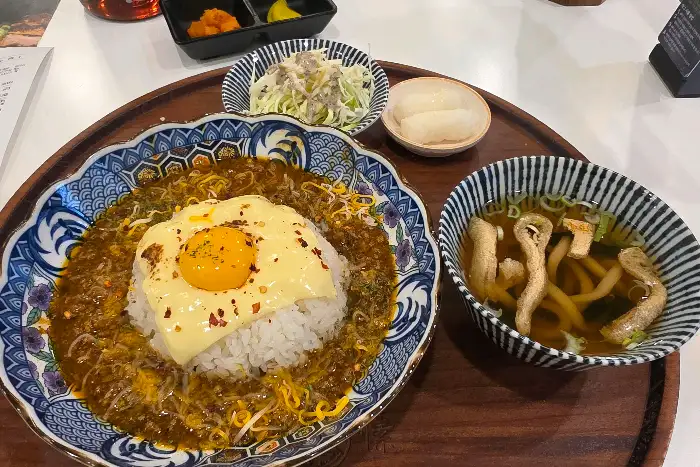 카레와 우동