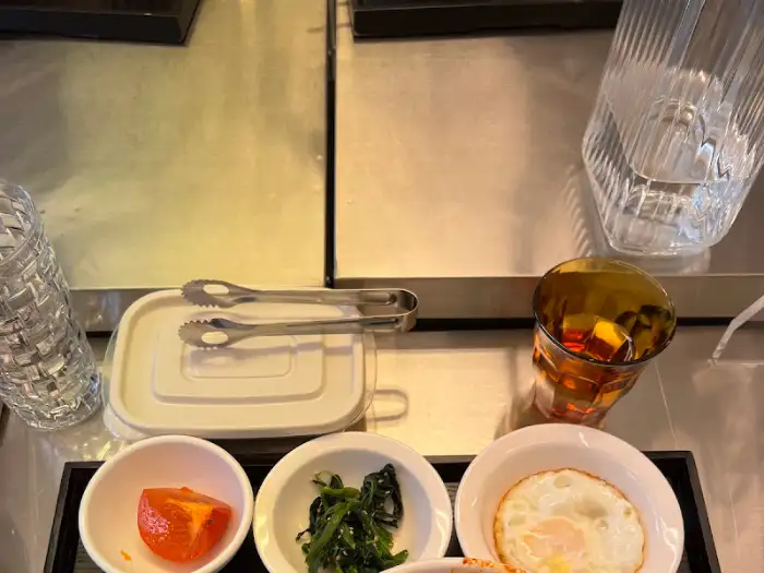 테이블 세팅 모습