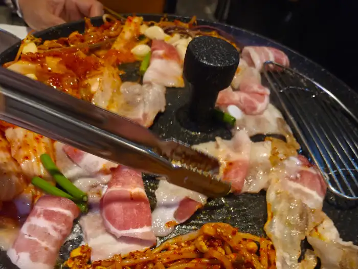 서비스 김치전