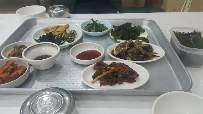 다양한 밑반찬 클로즈업