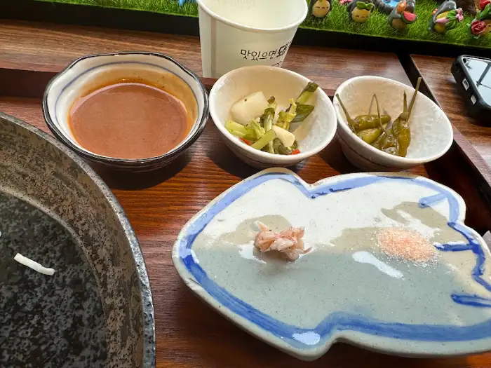 진하고 깊은 맛의 수제 카레