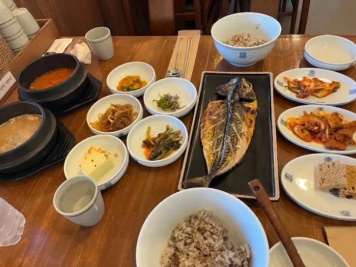 전체적인 상차림 모습
