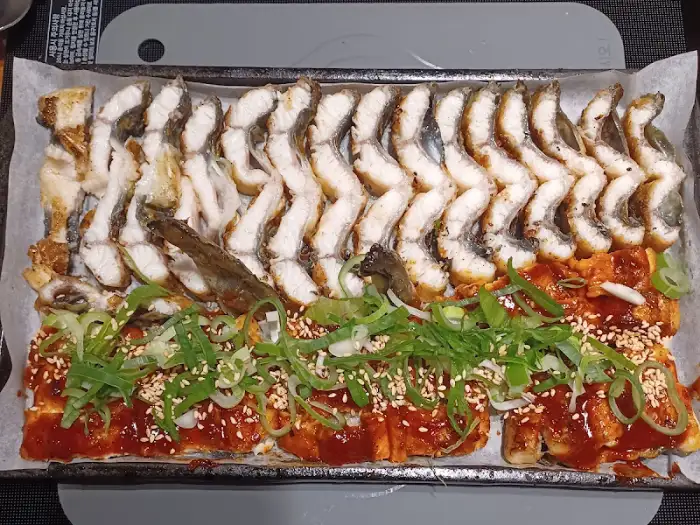 양념 민물장어 구이의 상세 샷