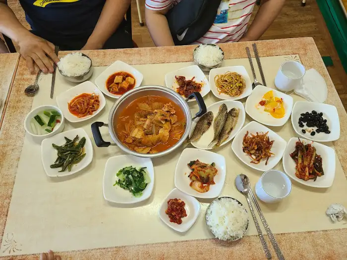 푸짐한 백반 상차림