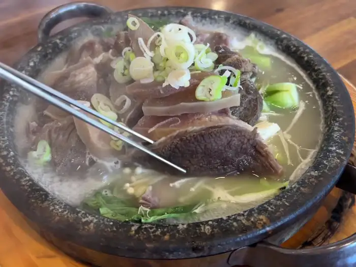 안성장터국밥의 소머리수육