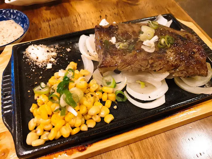 라라식당 찹스테이크 상세 샷